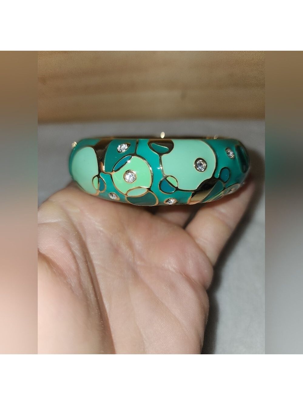 Elegant Green and Gold Bangle Bracelet